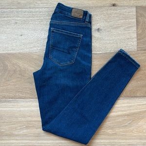 American Eagle ne(x)t level stretch curvy high-rise jegging size 2 LONG